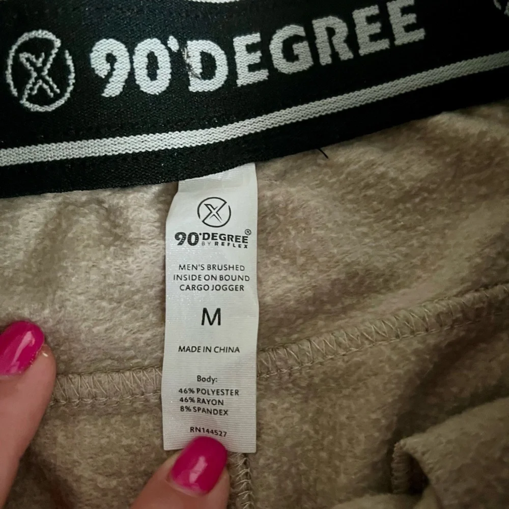 90 Degree by Reflex Men’s Beige Cargo Joggers M EUC medium off white drawstring - Picture 5 of 5
